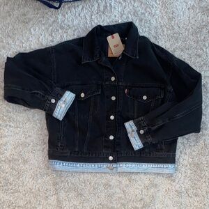 Levi's 90s Trucker Denim Jacket with Light Accents